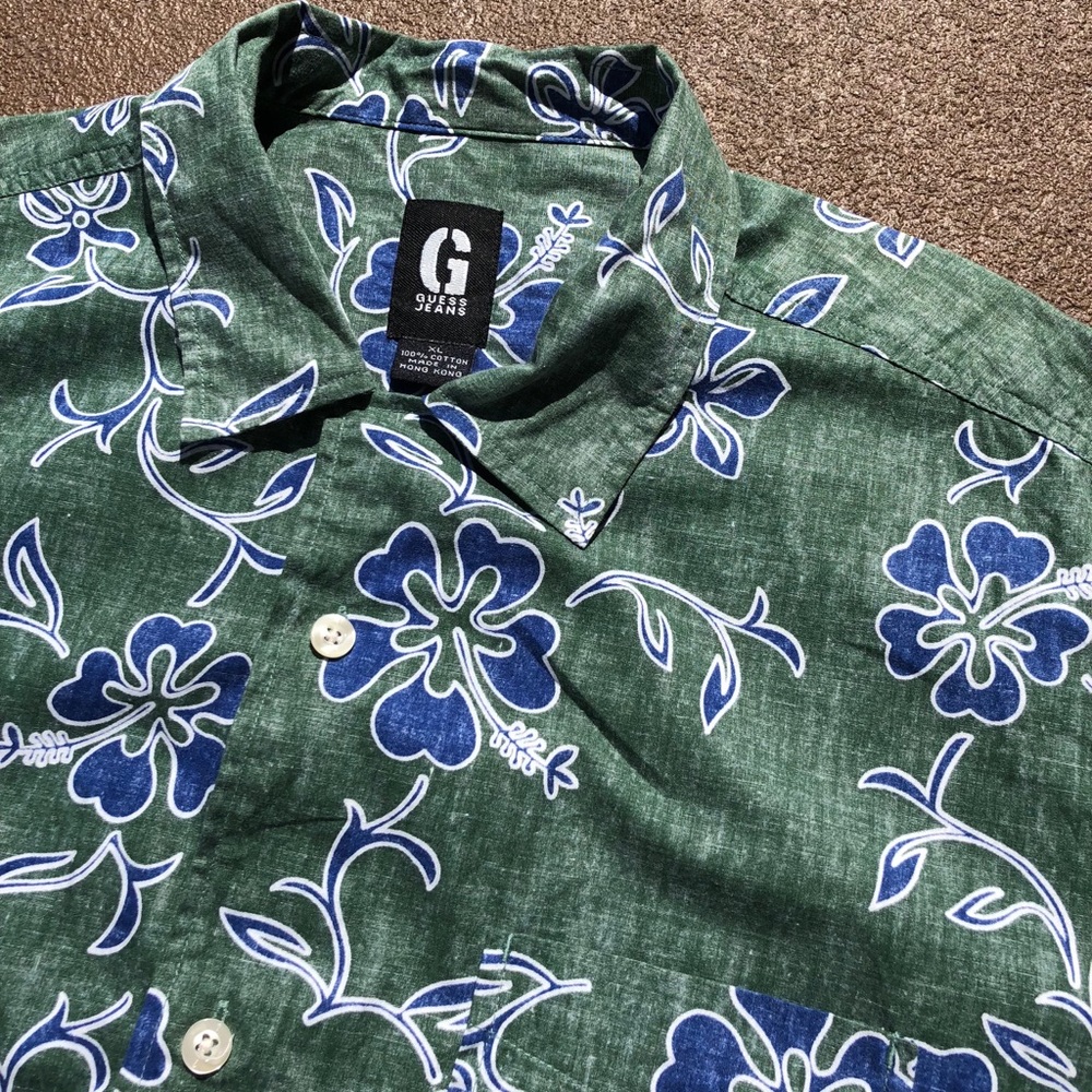 Vintage Guess Jeans Hawaiian style button up Polo